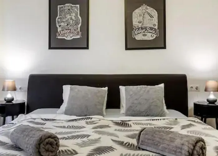Splendid apartment at Gozsdu Courtyard